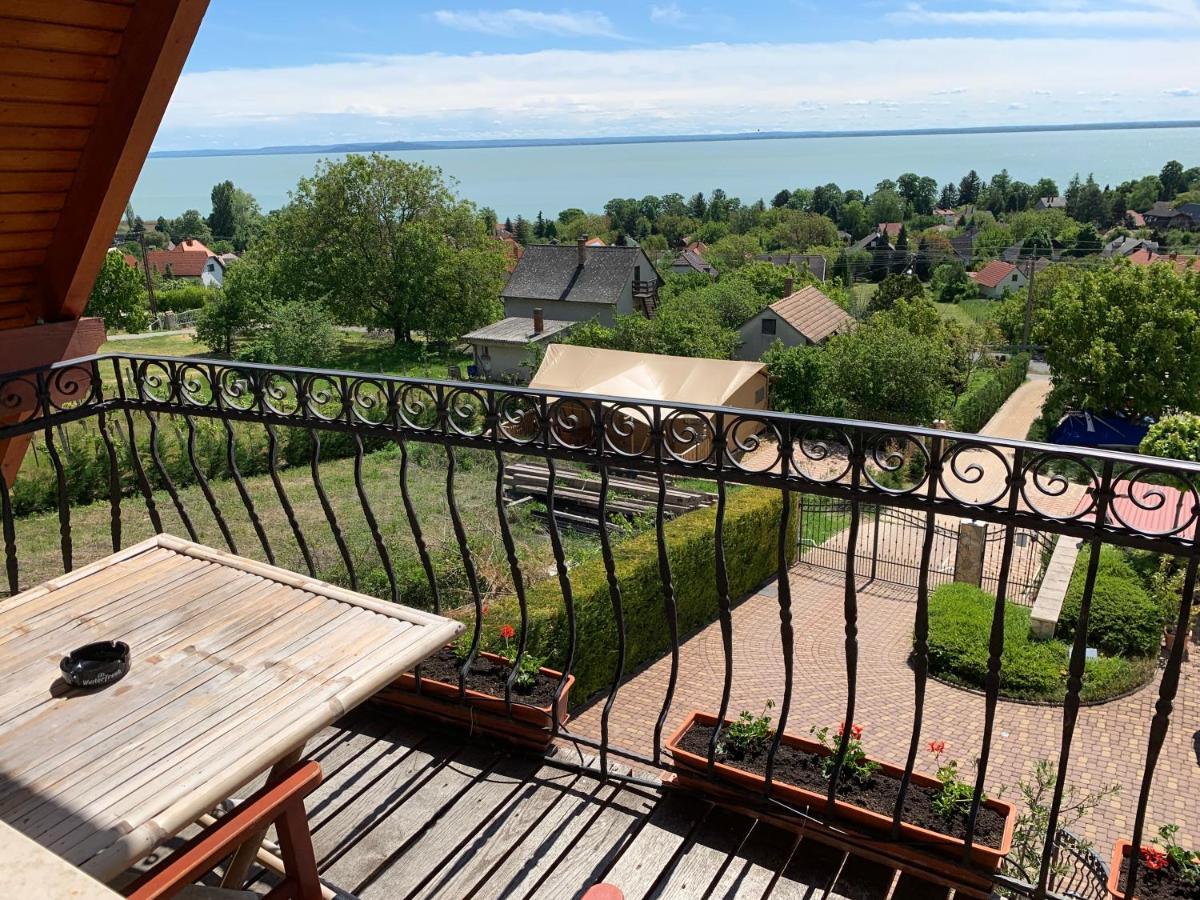 Holidaysport Haus Balatongyörök Exterior foto